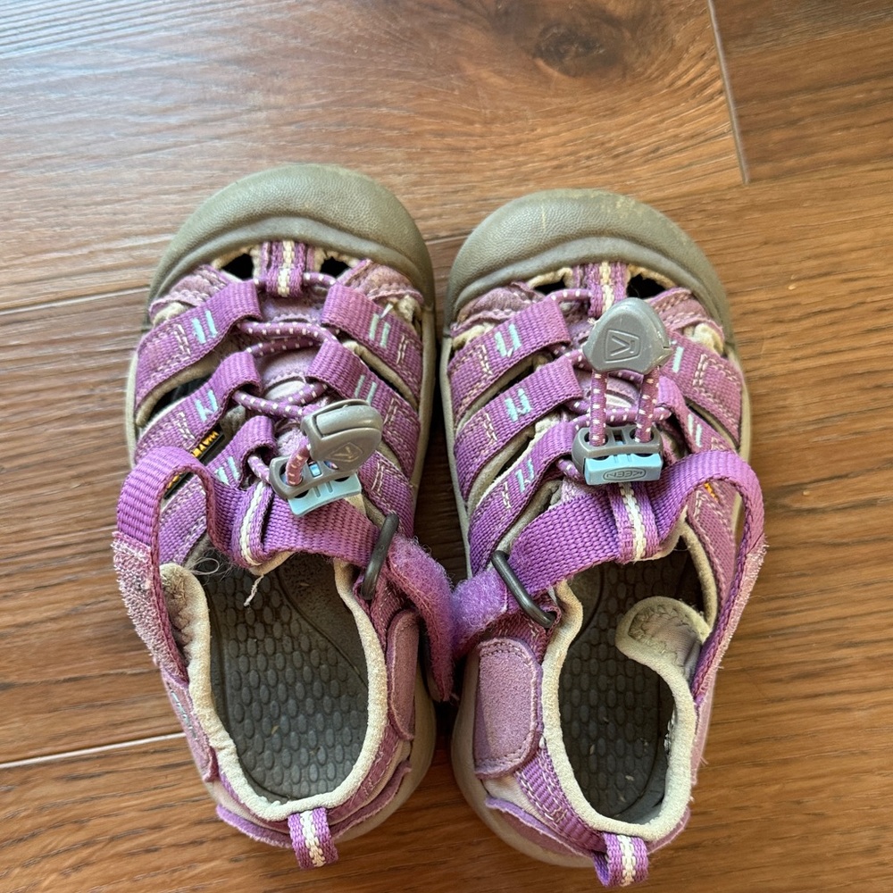 Keen Kids Sandals in Purple and Tan
